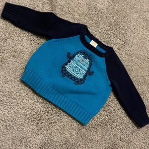Boys penguin sweater~ size 6-12 months~ like brand new~absolutely too cute:)